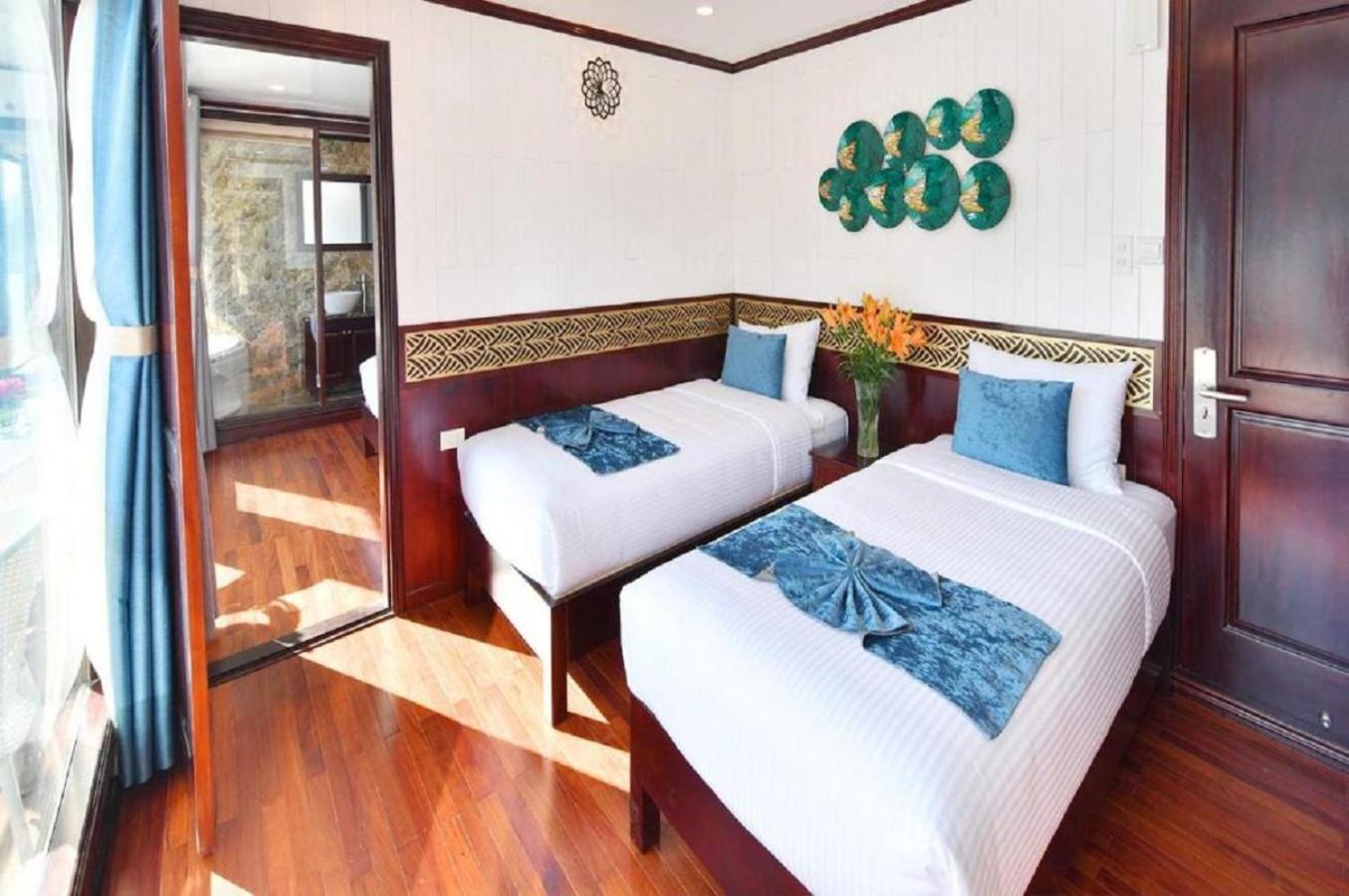 Halong Sapphire Cruises Hotell Ha Long Eksteriør bilde