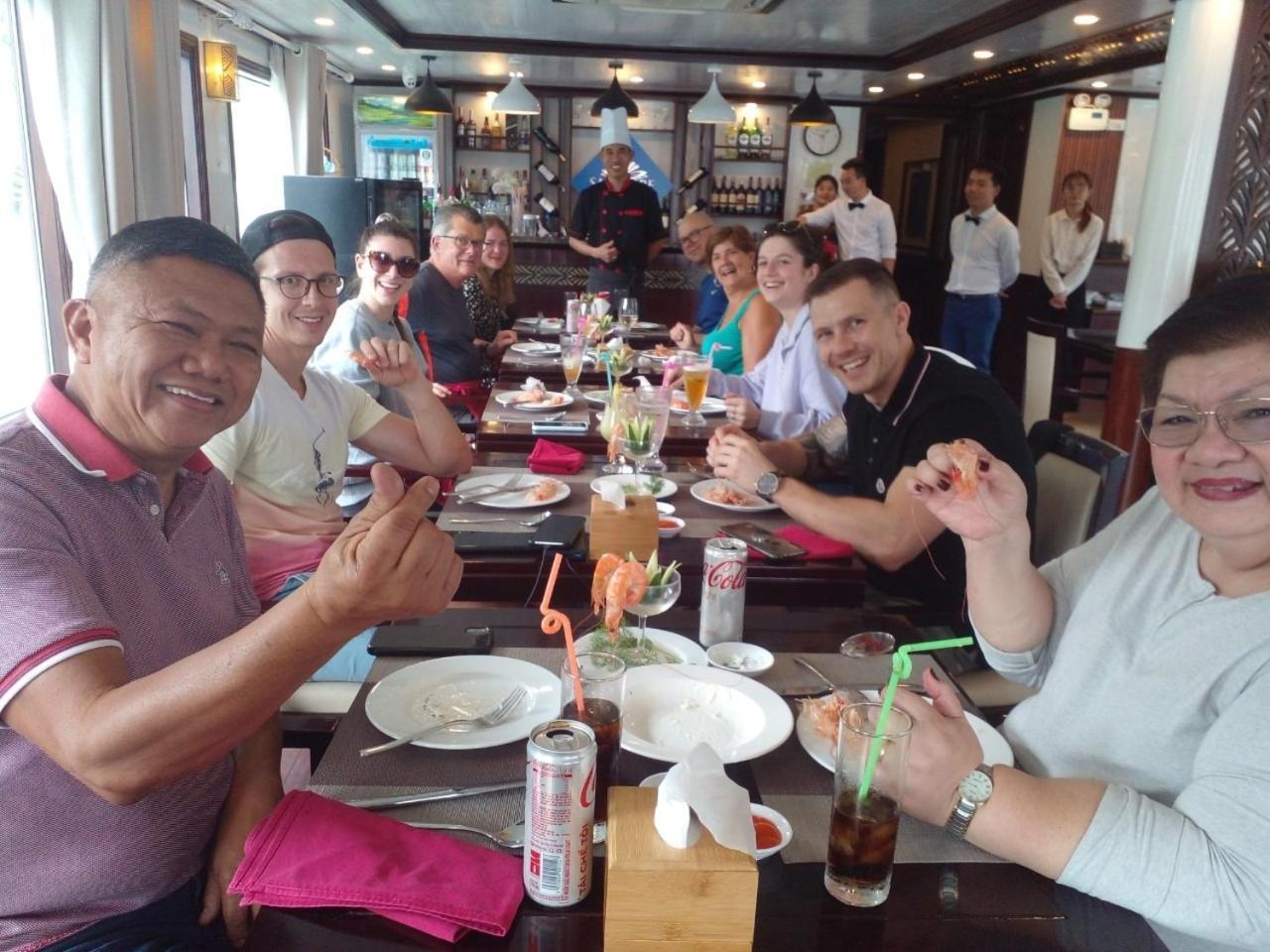 Halong Sapphire Cruises Hotell Ha Long Eksteriør bilde