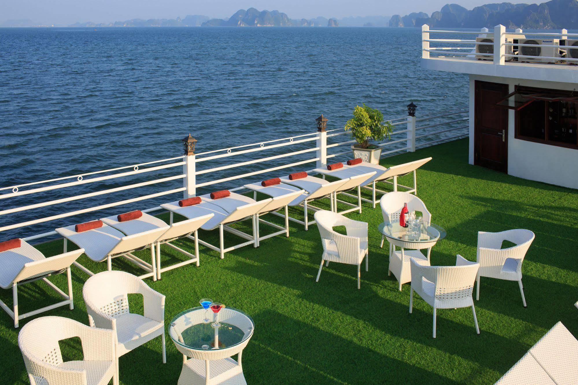 Halong Sapphire Cruises Hotell Ha Long Eksteriør bilde